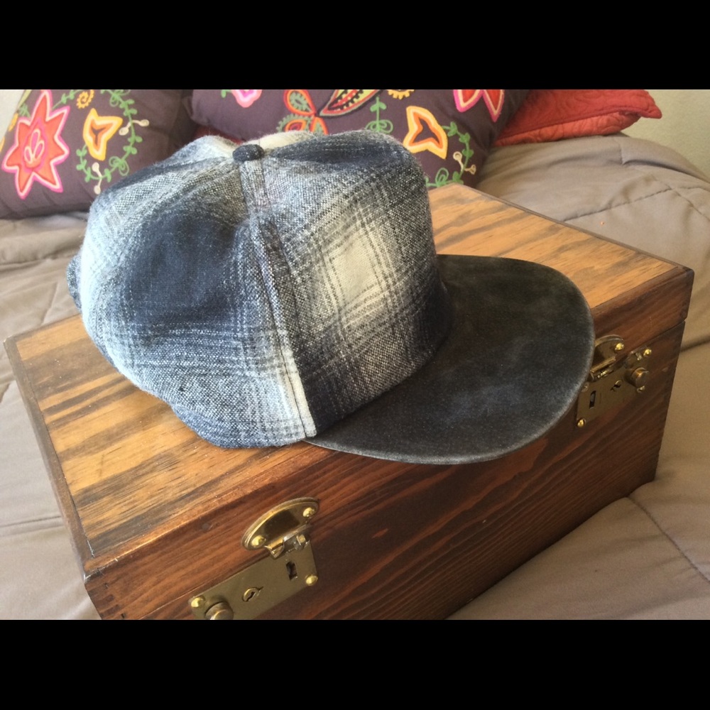 Vintage Woolrich leather bill adjustable Cap